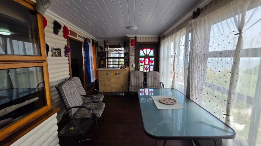 6 Bedroom Property for Sale in Dana Bay Western Cape